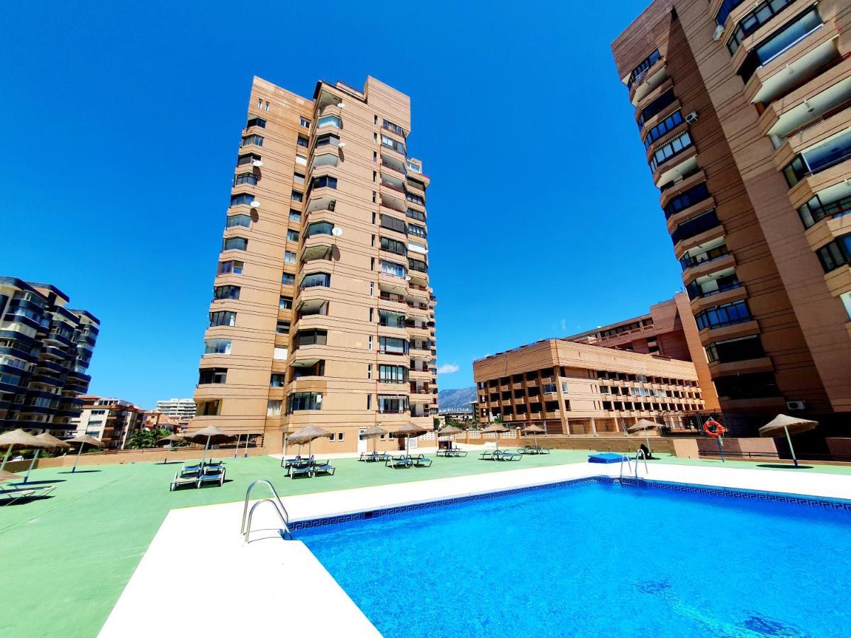 Apartamento Marina Tower Fuengirola Exterior foto